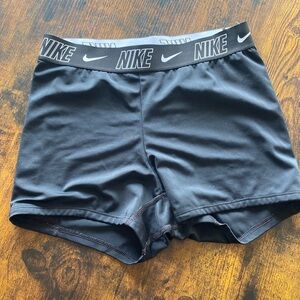 Nike used black athletic shorts size small